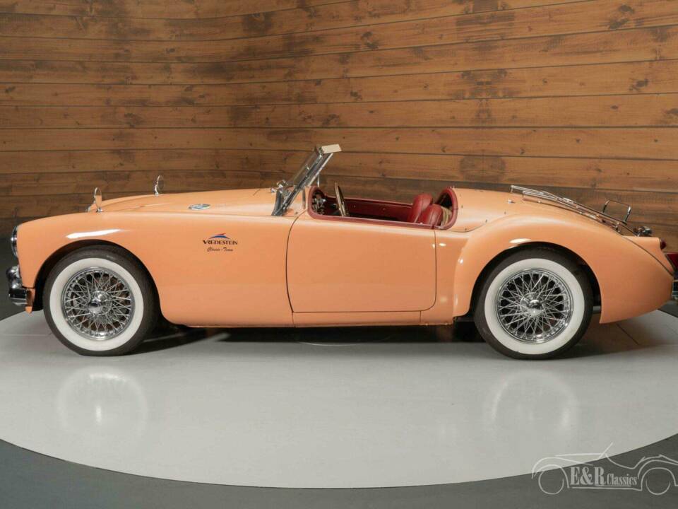 Afbeelding 6/19 van MG MGA 1600 (1960)