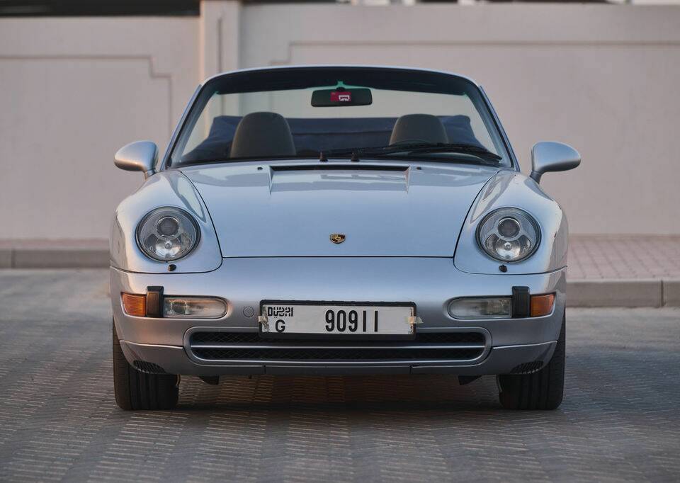 Image 3/8 de Porsche 911 Carrera (1995)