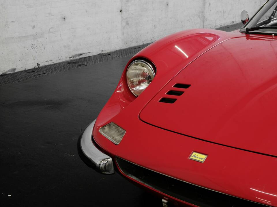 Bild 26/50 von Ferrari Dino 246 GT (1969)