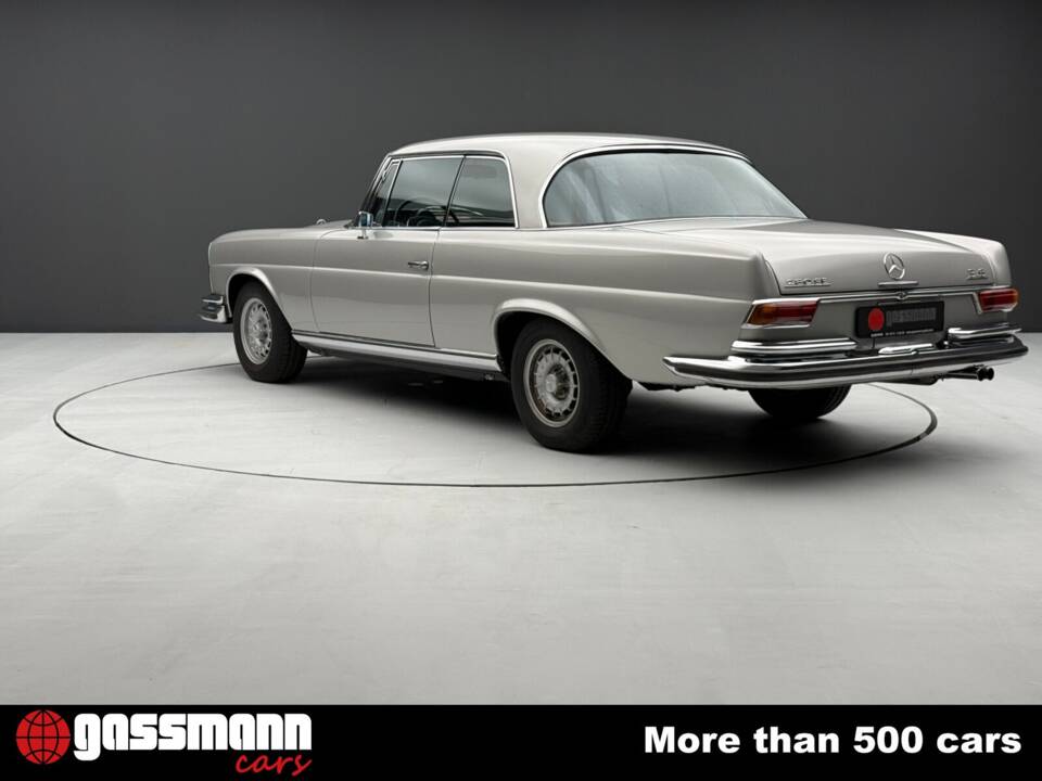 Afbeelding 6/15 van Mercedes-Benz 280 SE 3,5 (1970)