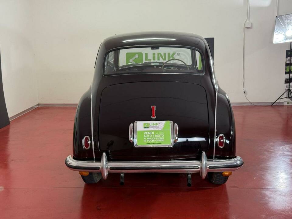 Image 5/25 of Lancia Aurelia B10 (1955)