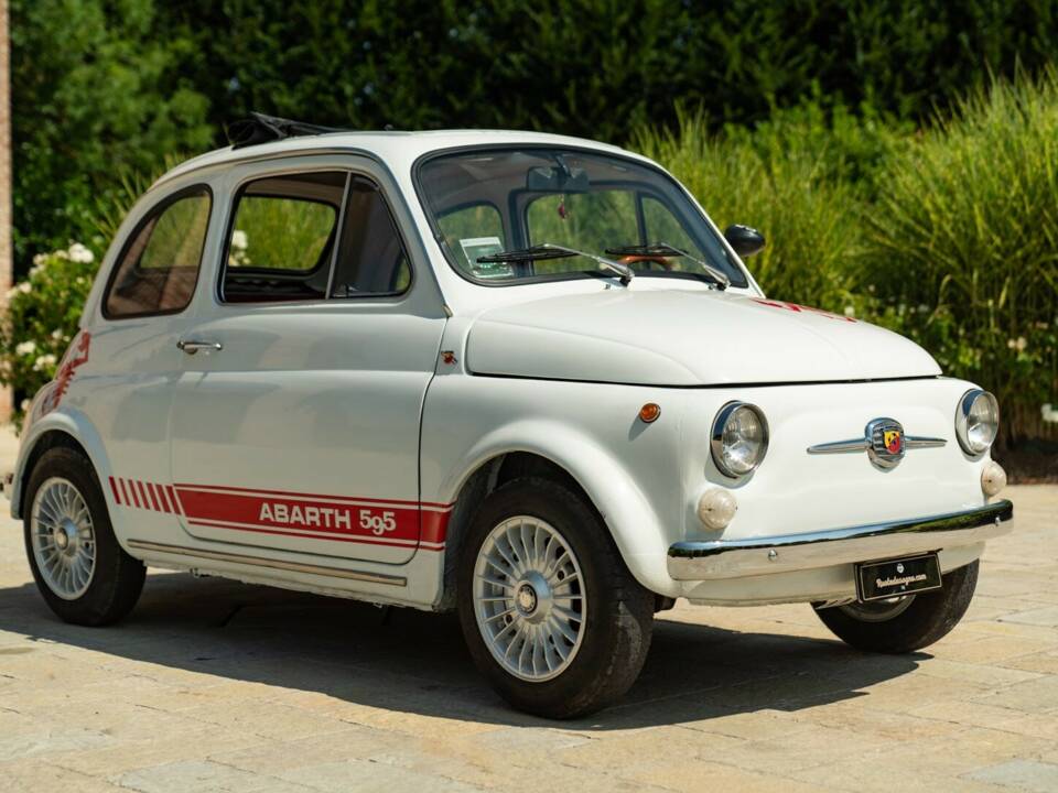 Image 9/50 of Abarth Fiat 595 (1968)