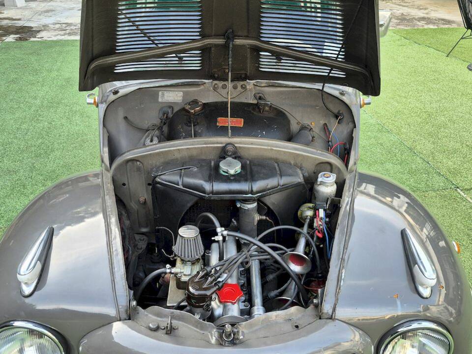 Image 35/42 of FIAT 500 C Belvedere (1953)