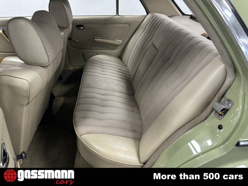 Image 14/15 de Mercedes-Benz 200 D (1978)