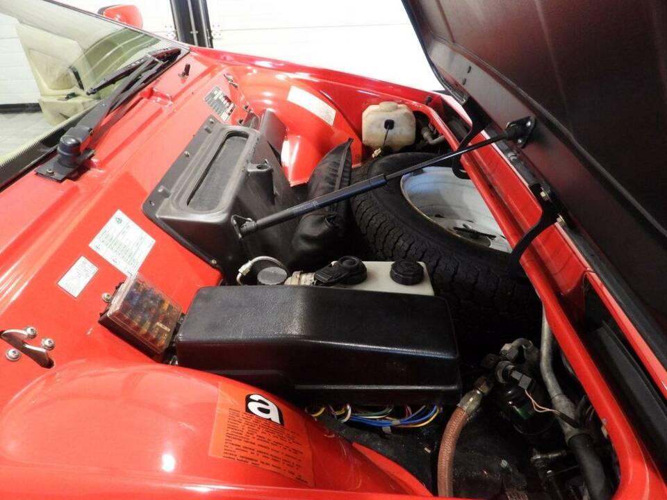Bild 9/15 von Lotus Esprit SE (1990)