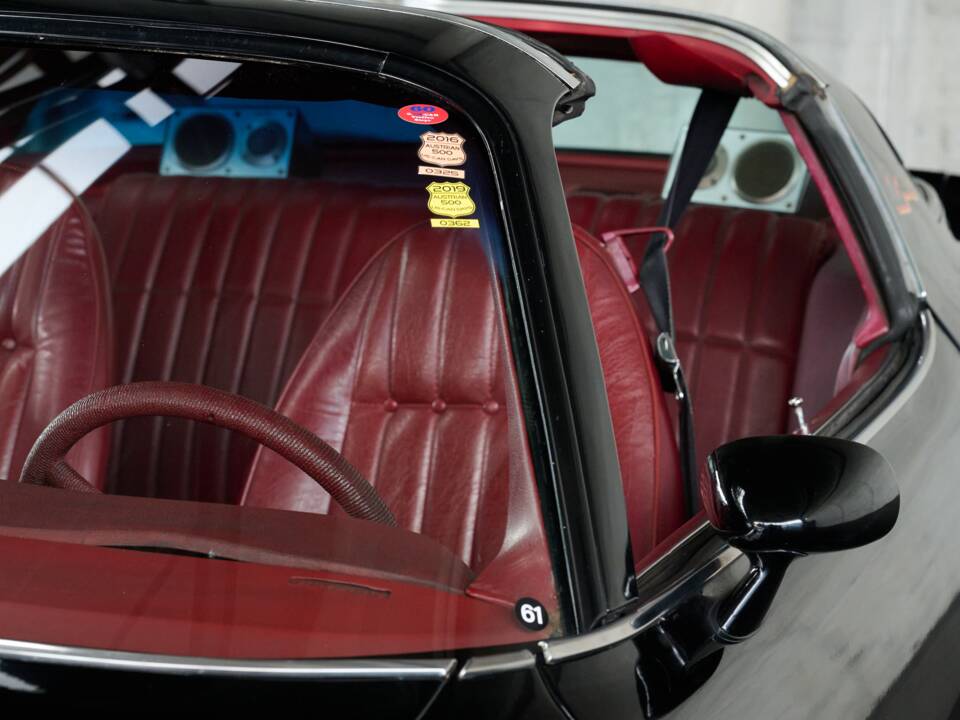 Image 36/50 of Chevrolet Camaro Z28 (1978)