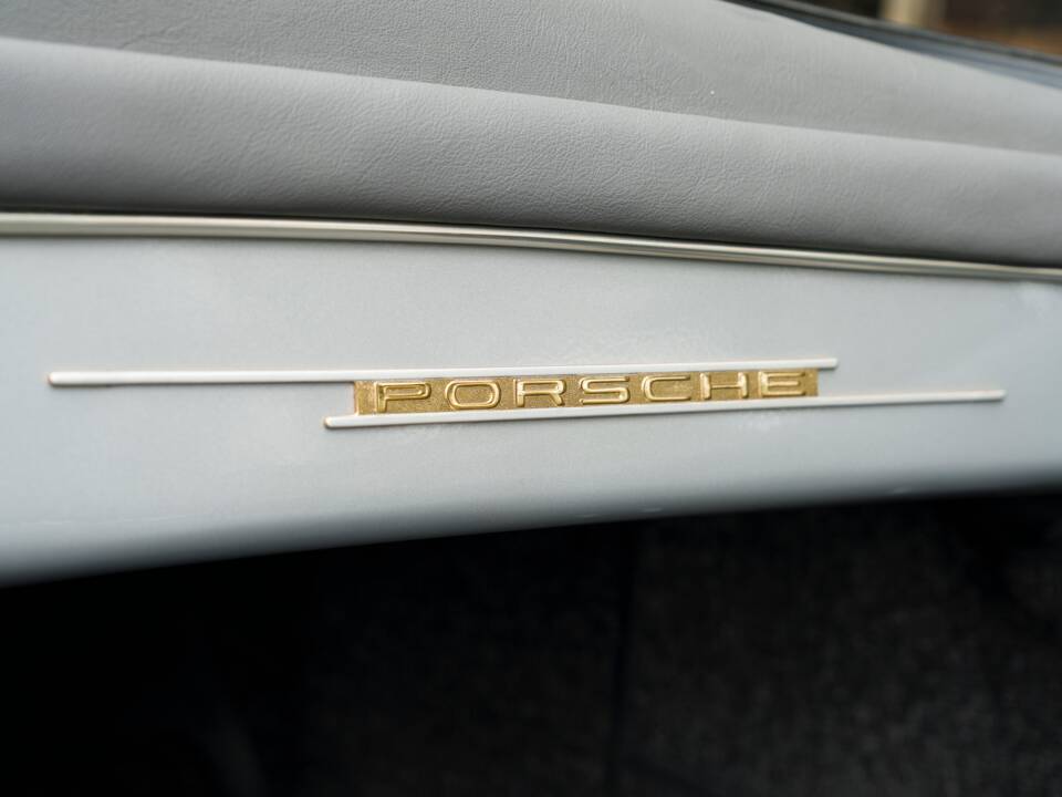 Image 26/35 of Porsche 356 1500 Speedster (1954)