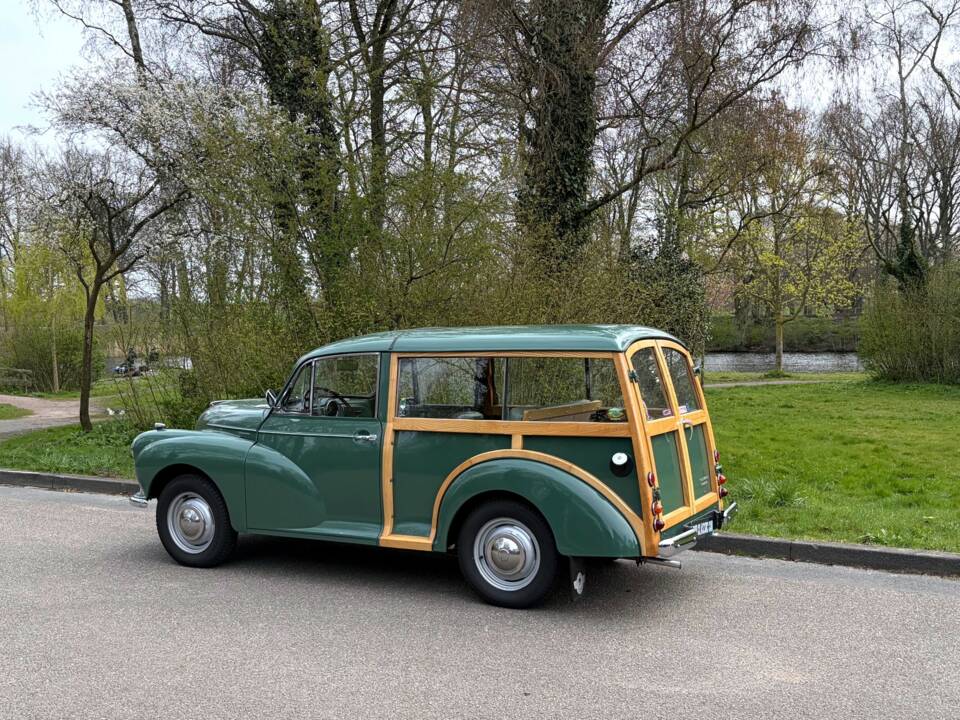 Image 3/8 of Morris Minor 1000 Traveller (1968)