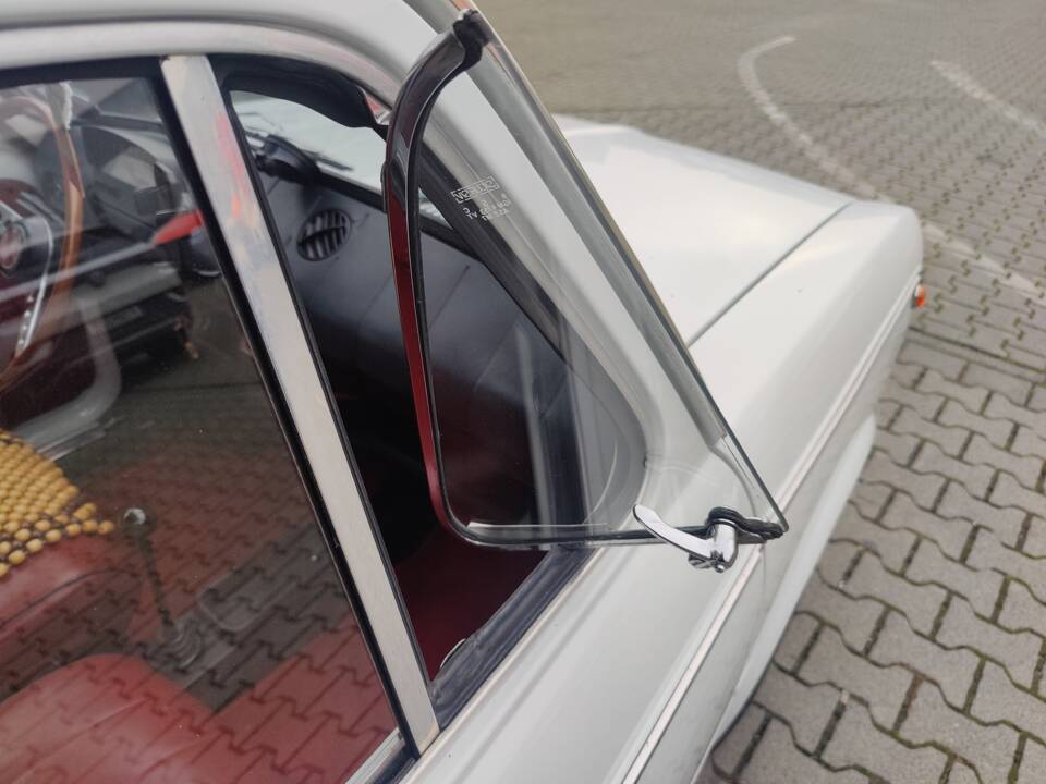 Immagine 52/69 di FIAT 850 Speciale (1969)