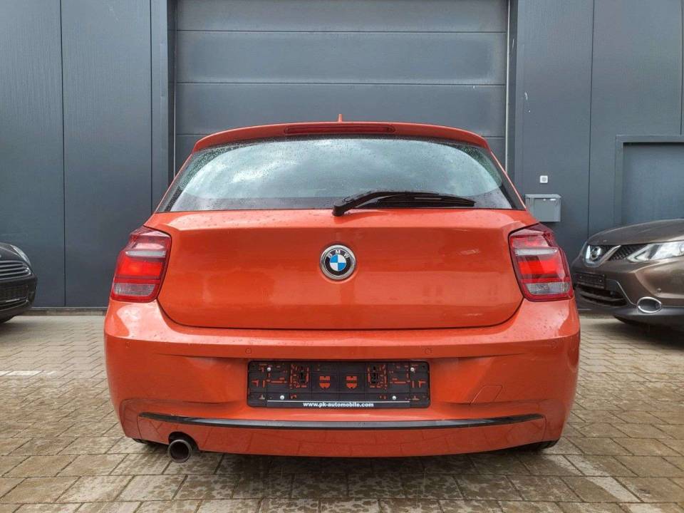 Immagine 4/15 di BMW 118d (2012)