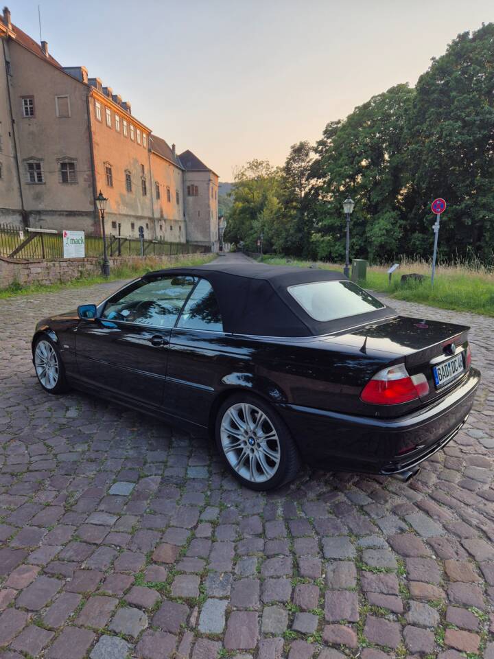 Bild 4/18 von BMW 330Ci (2001)