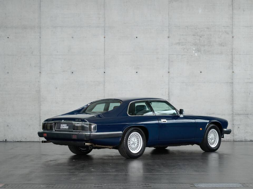 Image 31/50 of Jaguar XJS 5.3 V12 (1993)