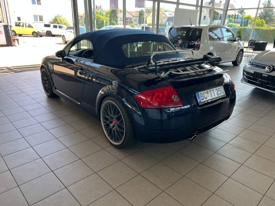 Image 5/10 of Audi TT 1.8 T (2002)