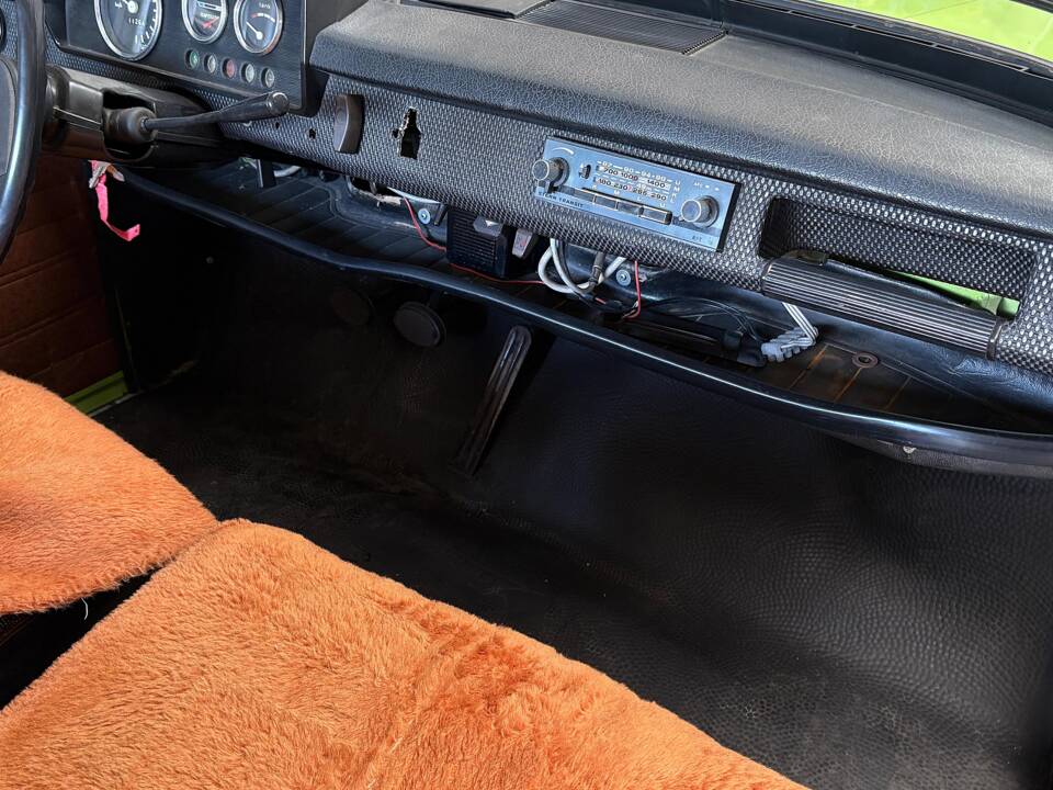 Image 18/26 of Wartburg 353 (1974)
