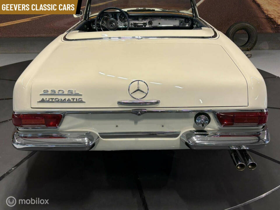 Immagine 11/50 di Mercedes-Benz 230 SL (1965)