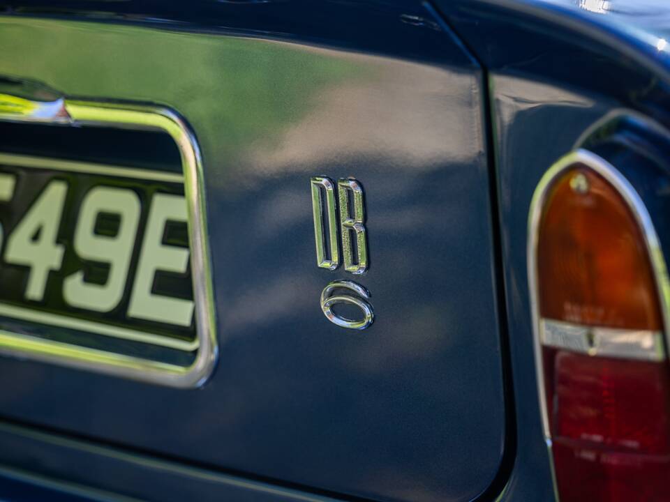 Afbeelding 28/50 van Aston Martin DB 6 (1967)