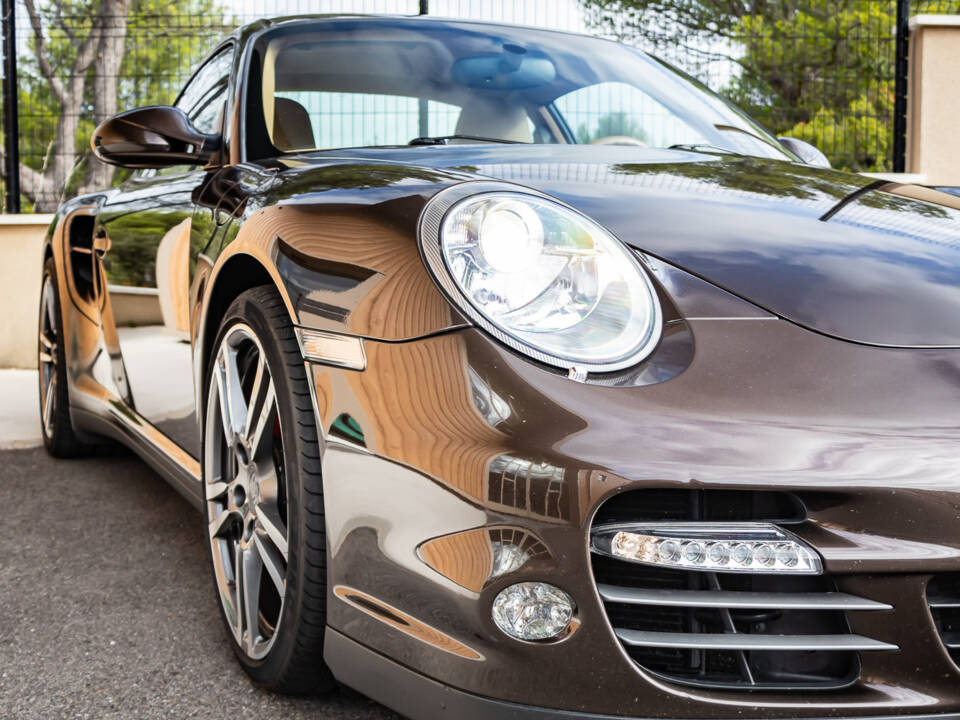 Image 11/50 of Porsche 911 Turbo (2009)