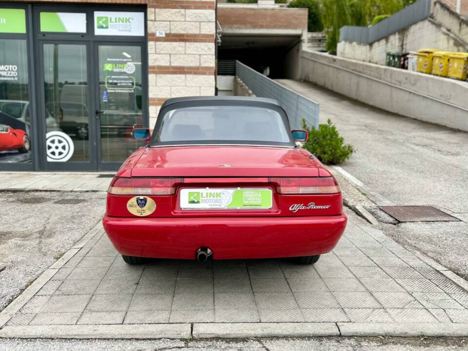 Afbeelding 5/10 van Alfa Romeo 1.6 Spider (1991)