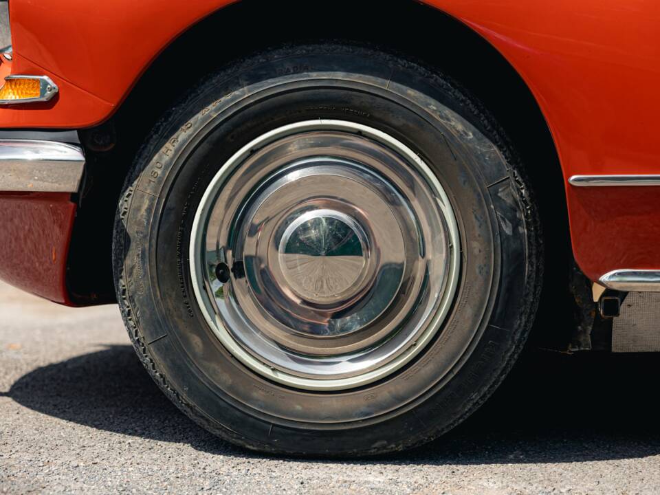 Image 15/56 of Citroën DS 21 Chapron (1967)