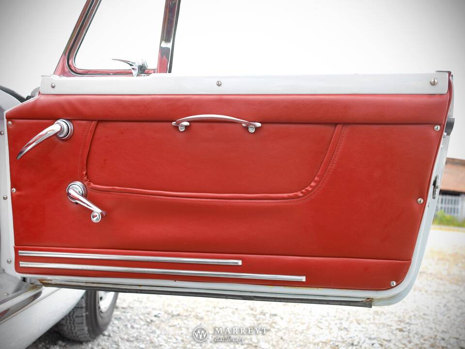 Image 34/70 of Lancia Aurelia B24 Convertible (1957)