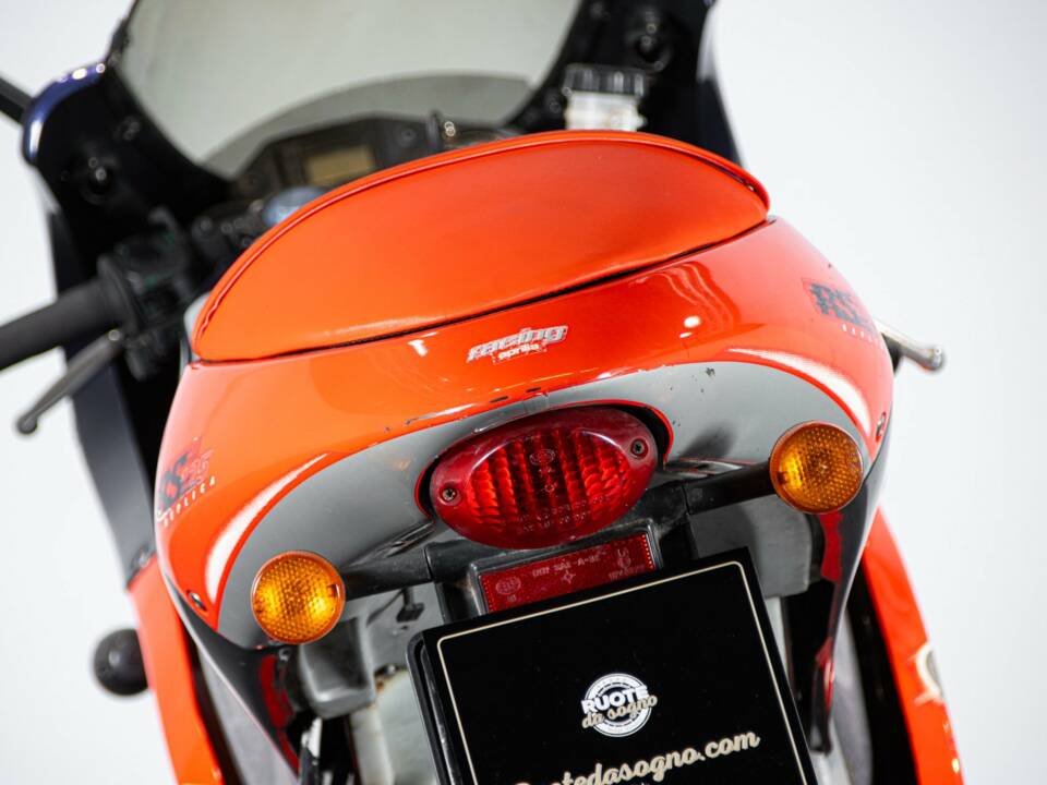 Imagen 11/50 de Aprilia DUMMY (1999)