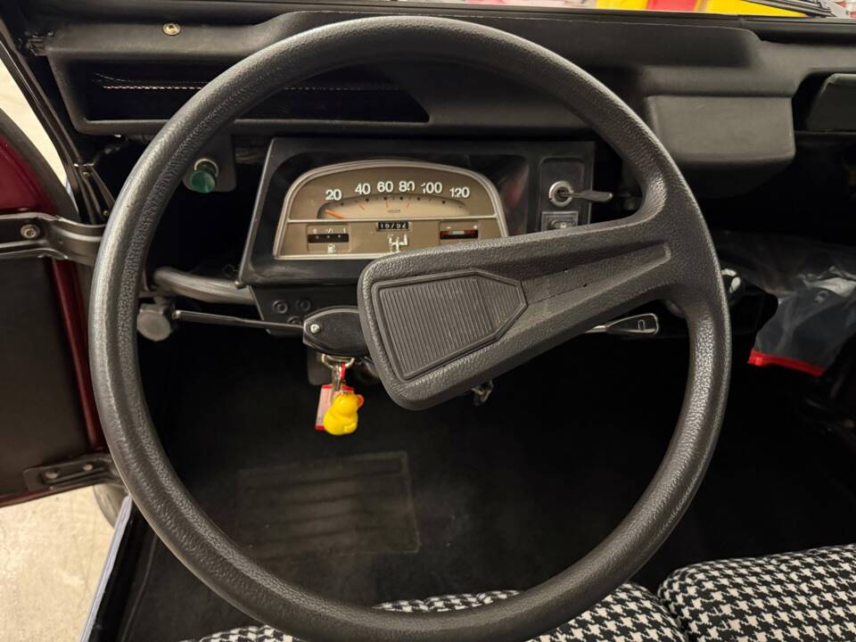 Image 8/17 of Citroën 2 CV 6 (1987)
