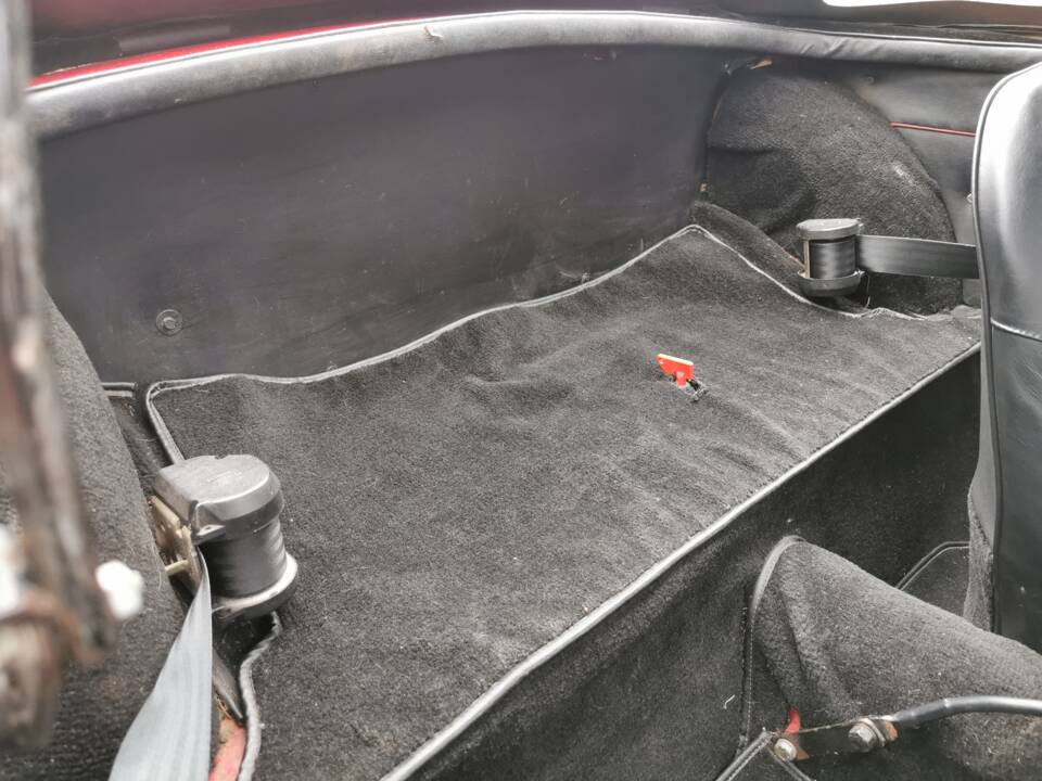 Image 42/58 of MG MGB (1968)