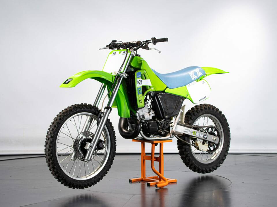Image 8/50 of Kawasaki KX 250 (1986)