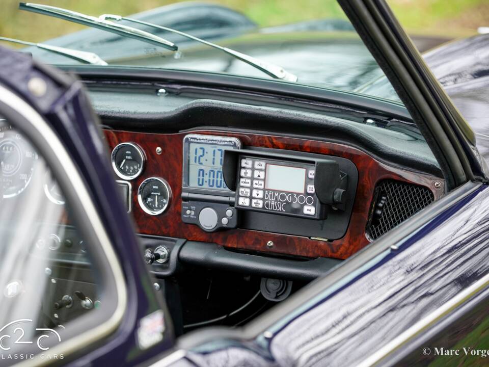 Image 28/45 of Triumph TR 4A (1966)