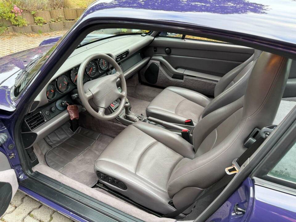 Bild 12/28 von Porsche 911 Carrera (1994)