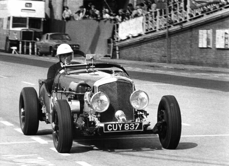 Immagine 4/47 di Bentley 4 1/2 Litre (1939)