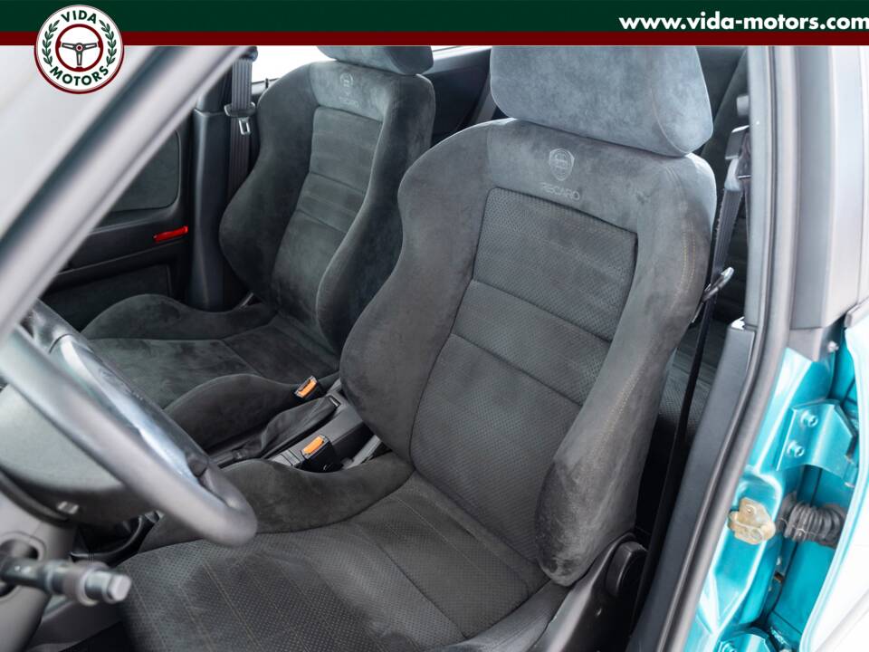 Image 8/14 of Lancia Delta HPE 1.6 16v (1995)