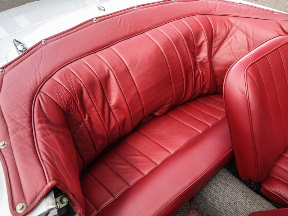 Bild 33/35 von Alfa Romeo 2600 Spider (1963)