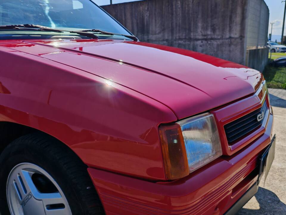 Bild 7/36 von Opel Corsa 1.6 GSi (1989)