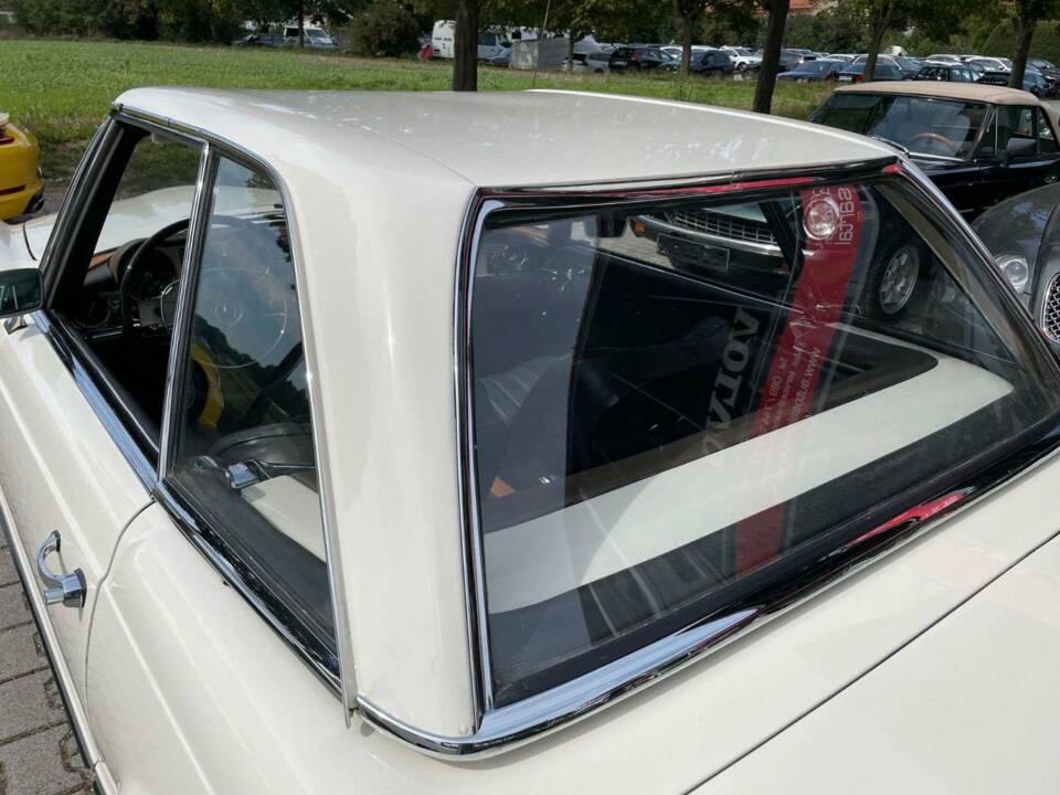Image 10/20 of Mercedes-Benz 250 SL (1967)
