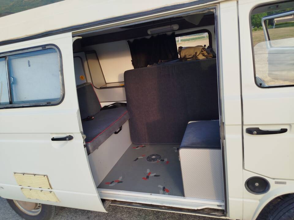 Image 34/50 of Volkswagen T3 Westfalia 1.6 TD (1985)