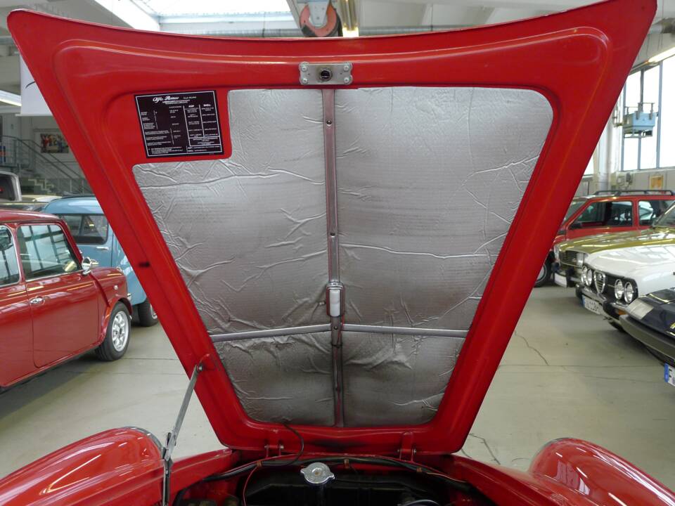 Image 7/31 of Alfa Romeo Giulietta Sprint (1962)
