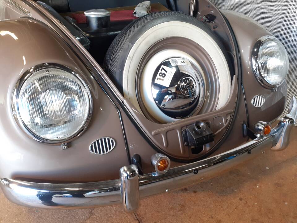 Image 8/79 of Volkswagen Beetle 1200 Export &quot;Oval&quot; (1954)