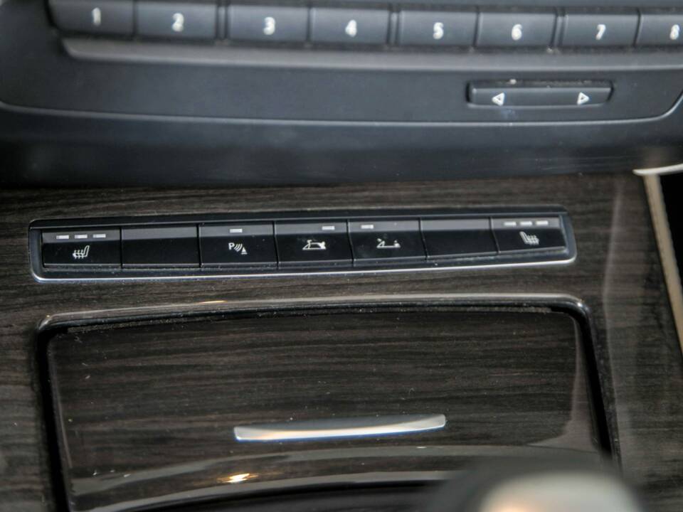 Image 37/50 of BMW Z4 sDrive23i (2009)
