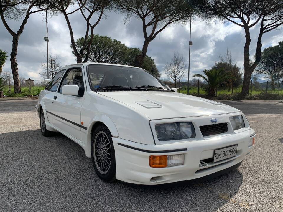 Image 8/39 of Ford Sierra RS Cosworth (1987)