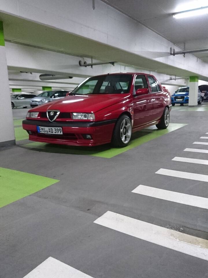 Bild 4/11 von Alfa Romeo 155 Twin Spark 2.0 16V (1997)