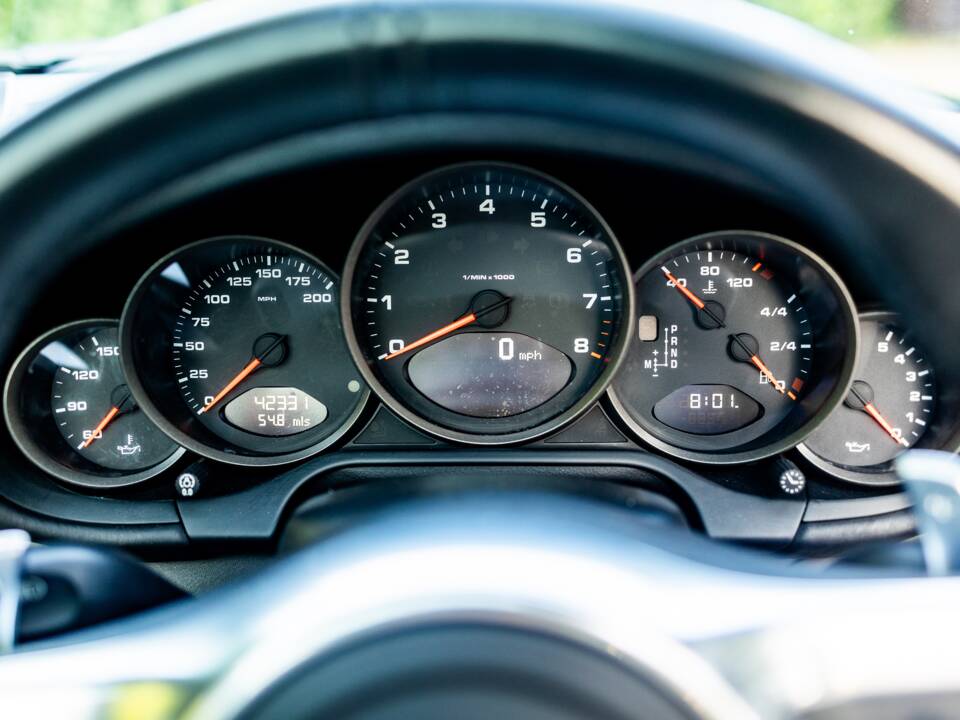 Afbeelding 28/46 van Porsche 911 Targa 4 (2010)