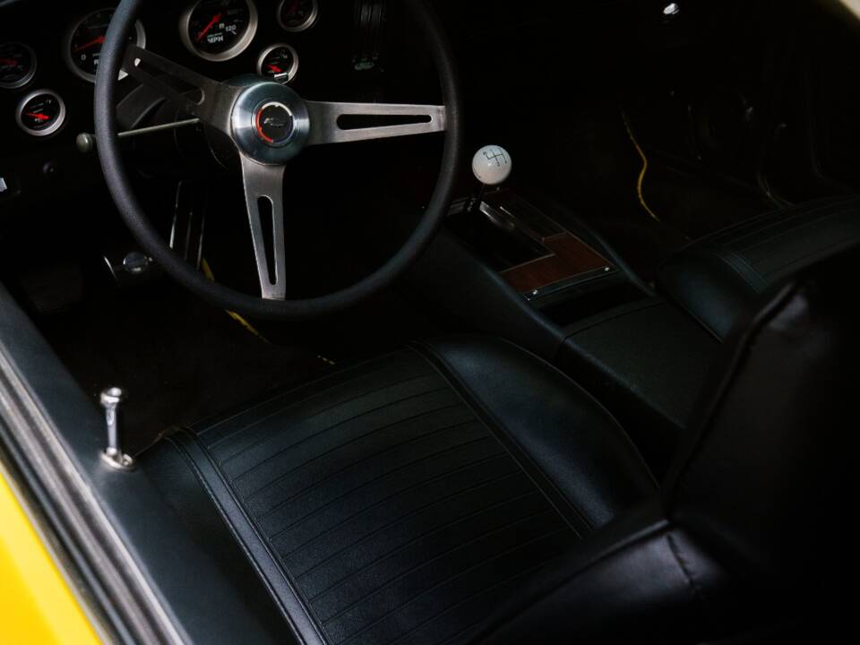 Image 4/6 of Chevrolet Camaro SS (1969)
