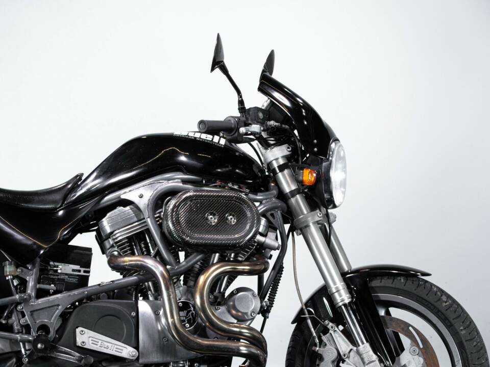 Imagen 21/50 de Buell S1 White Lightning (1996)