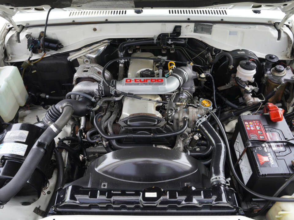Immagine 33/50 di Toyota Land Cruiser 2.4 LX Turbo (1992)