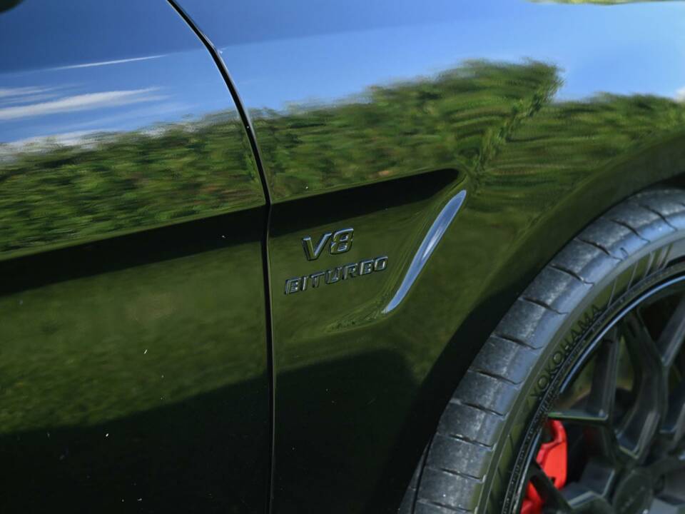Image 13/49 of Mercedes-Benz ML 63 AMG (2013)