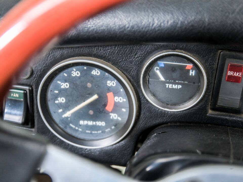 Image 16/50 de MG Midget 1500 (1979)