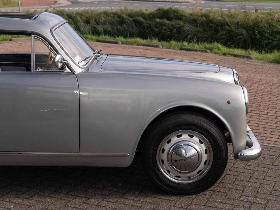 Bild 2/8 von Lancia Aurelia B20 GT 2500 (1959)