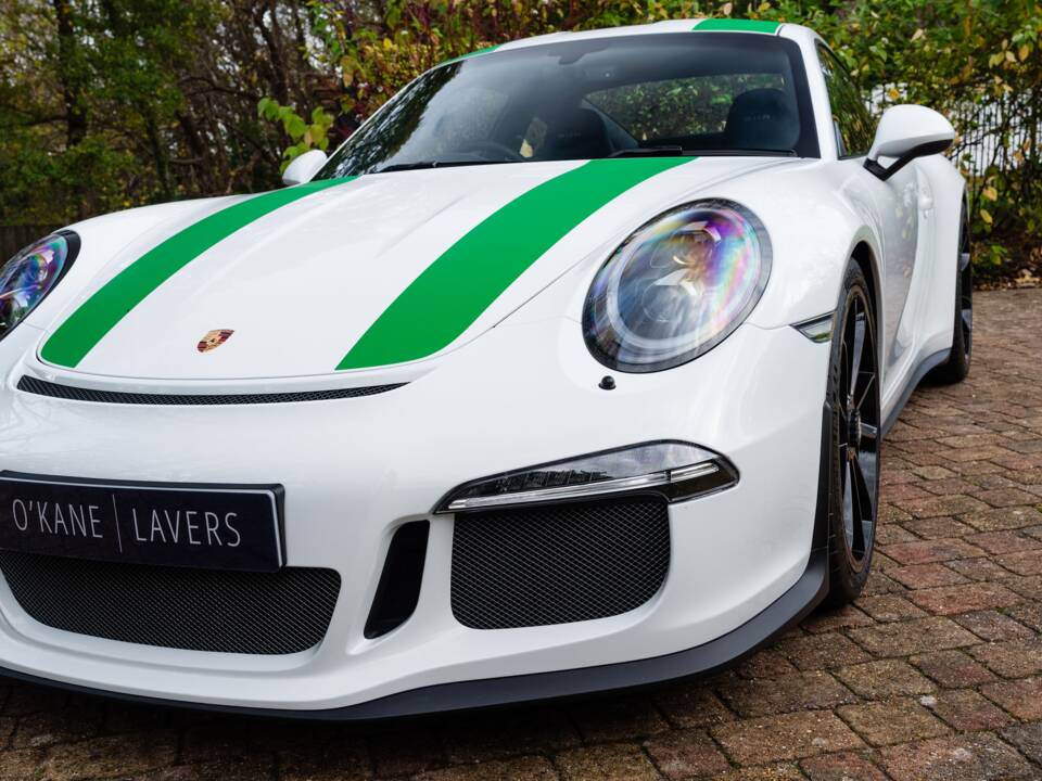 Image 14/42 of Porsche 911 R (2016)