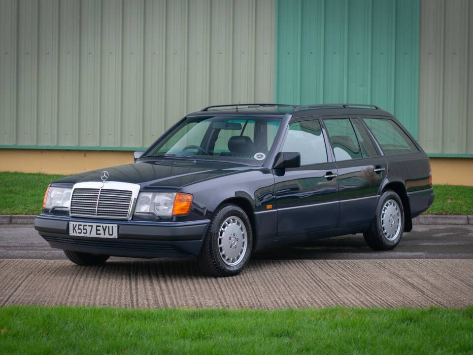 Bild 7/26 von Mercedes-Benz 300 TE (1992)